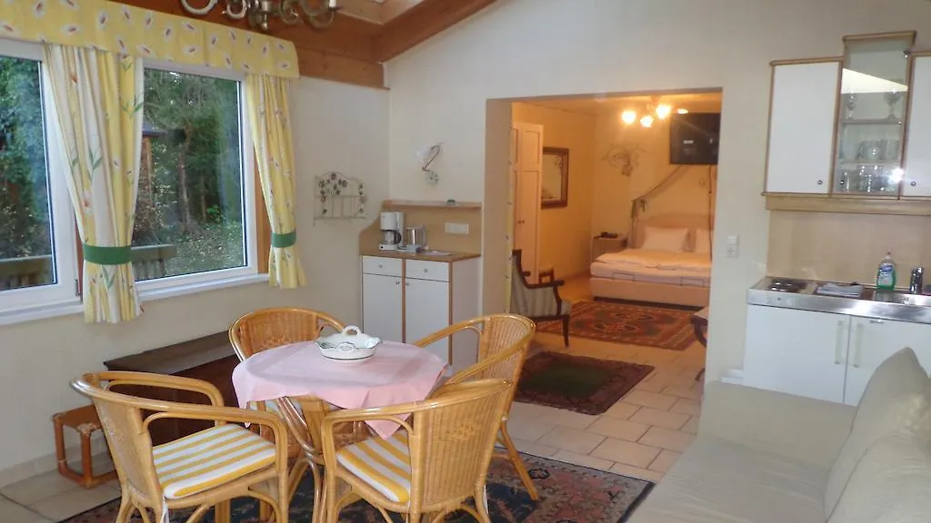 Hirschenhof Hotel Graz 2*,  Austria